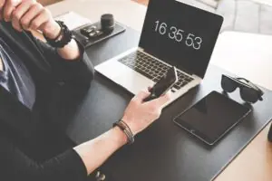 QUAIS SÃO OS ELEMENTOS DE UM WEBSITE COM QUALIDADE PROFISSIONAL